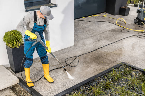 Why Choose Our Certified Pressure Washing Experts for Your Project Needs in Ocean Pointe, HI?